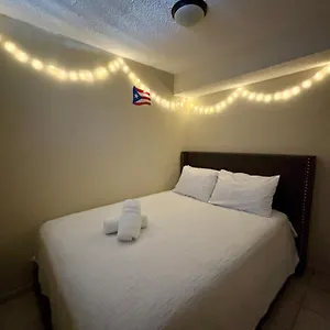 apt-downtown-isla-verde-oceanfront-luxury-with-pool.comcaribbean.com/