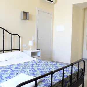 apt-elena-house.hotels-amalfi.com/